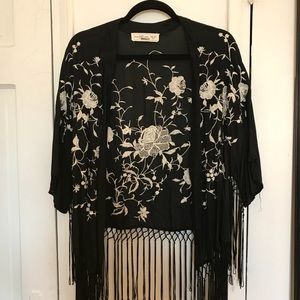 Fringed floral short kimono